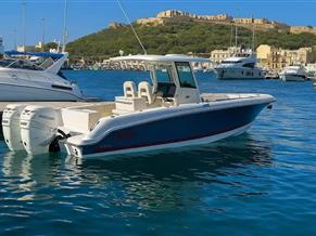 Boston Whaler 330 OUTRAGE