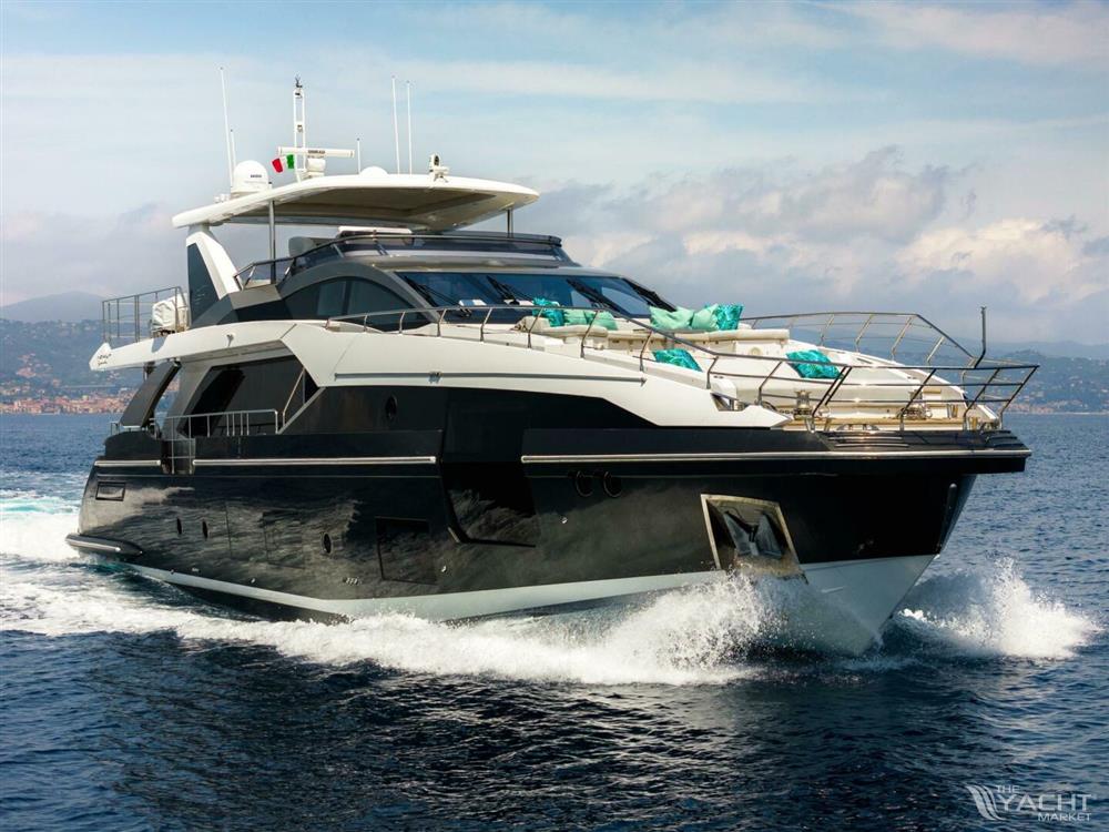Azimut 27 Metri