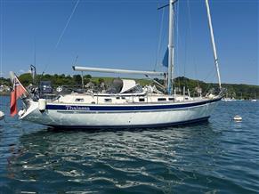Hallberg Rassy 42F