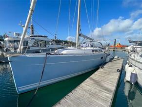 Hanse 400