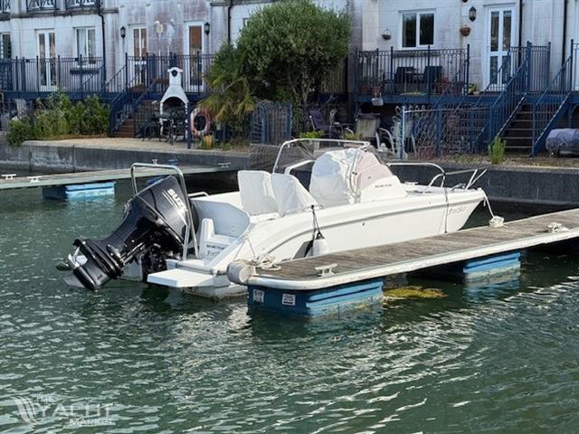 Beneteau Flyer 6 Sundeck
