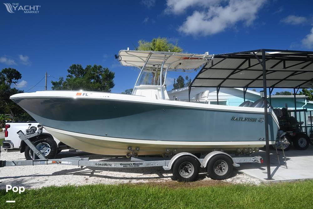 Sailfish 2360 CC - 2009 Sailfish 2360 CC - Photo #1