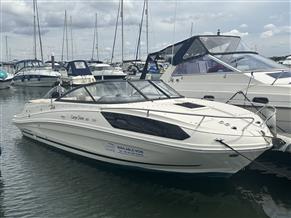 Bayliner  VR6 Cuddy