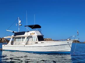 GRAND BANKS Europa 42