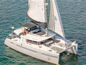 Lagoon 450 F