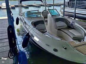 Sea Ray 240 Sundeck