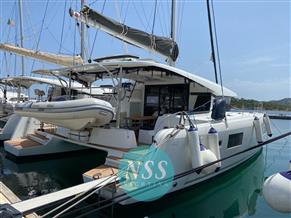 Lagoon 42