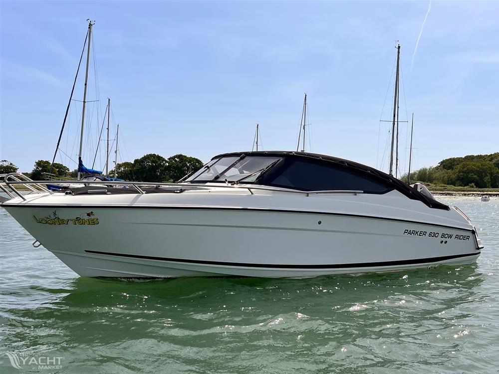 Parker 690 Bowrider