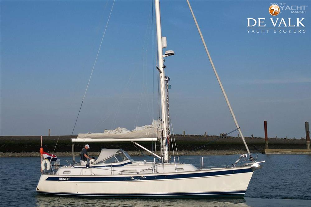 Hallberg Rassy 37 - Picture 1