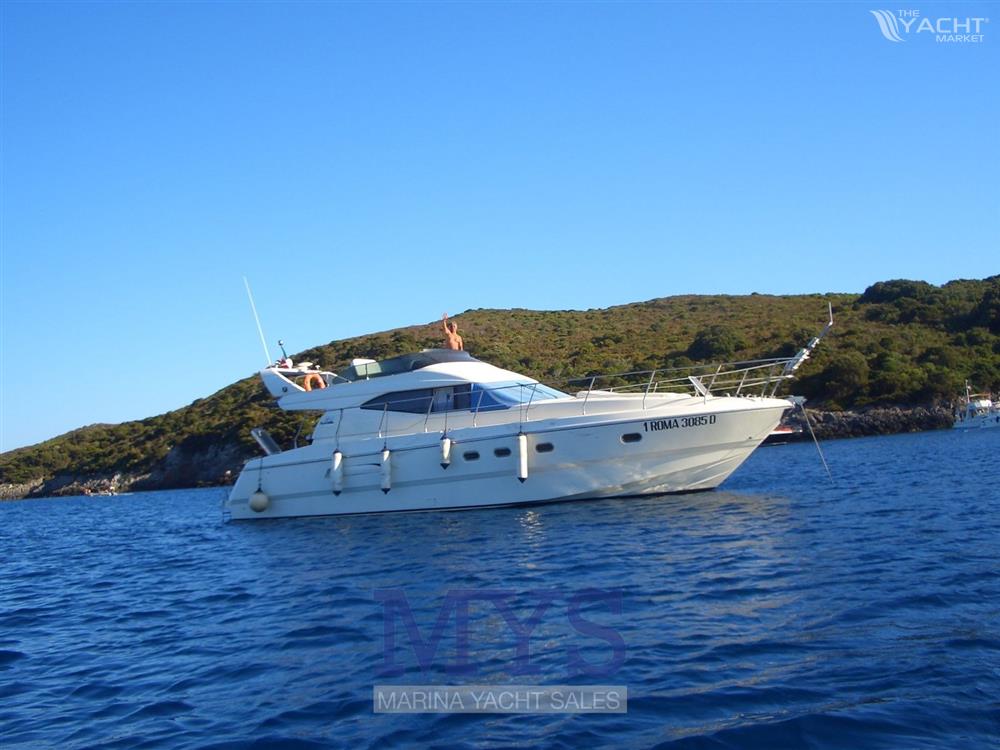 Azimut AZ 43 - Azimut AZ 43