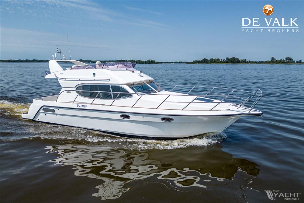 Galeon 380 Fly - Picture 1