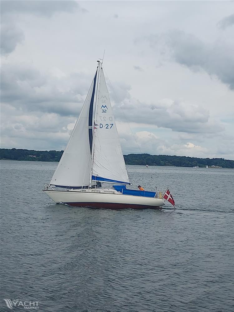 Hallberg Rassy Mistrees 32 - 1000003730.jpg