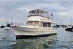 Mainship 400 Trawler