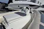 Avon 320 Jet Sc