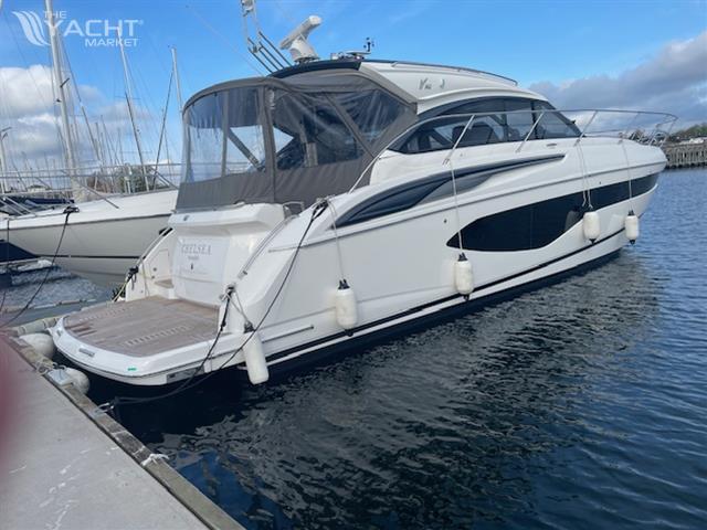 Princess V50 Deck Saloon