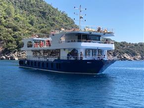 GLASS BOTTOM BOAT / DAY CRUISER