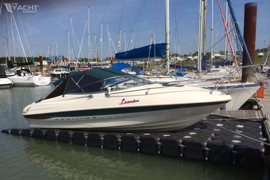 Bayliner Capri 2052 LX