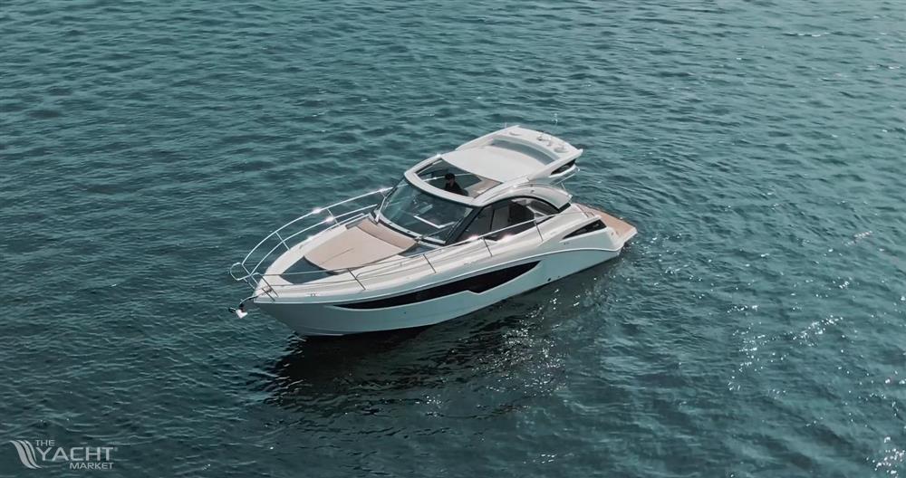 Galeon 335 HTS