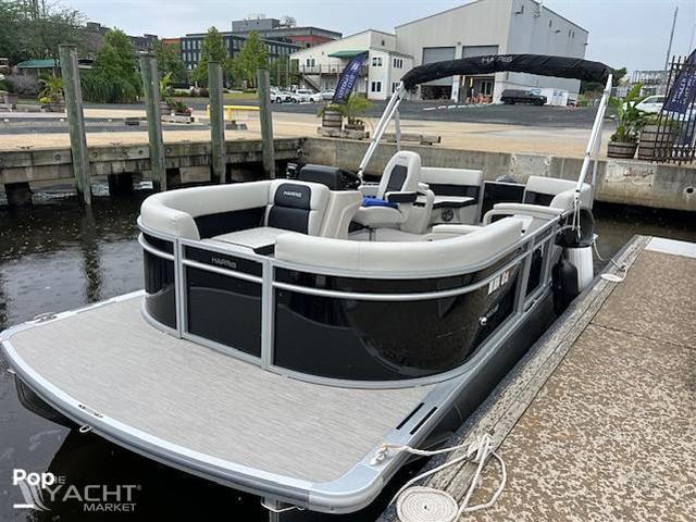 Harris Breeze Pontoon - 2025 Harris Breeze Pontoon - Photo #1