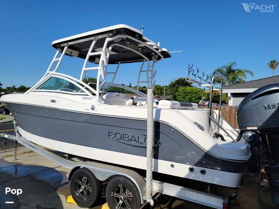 Robalo R247 - 2022 Robalo R247 - Photo #1