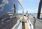 Sealine C330