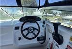 Sea Ray Sundancer 240