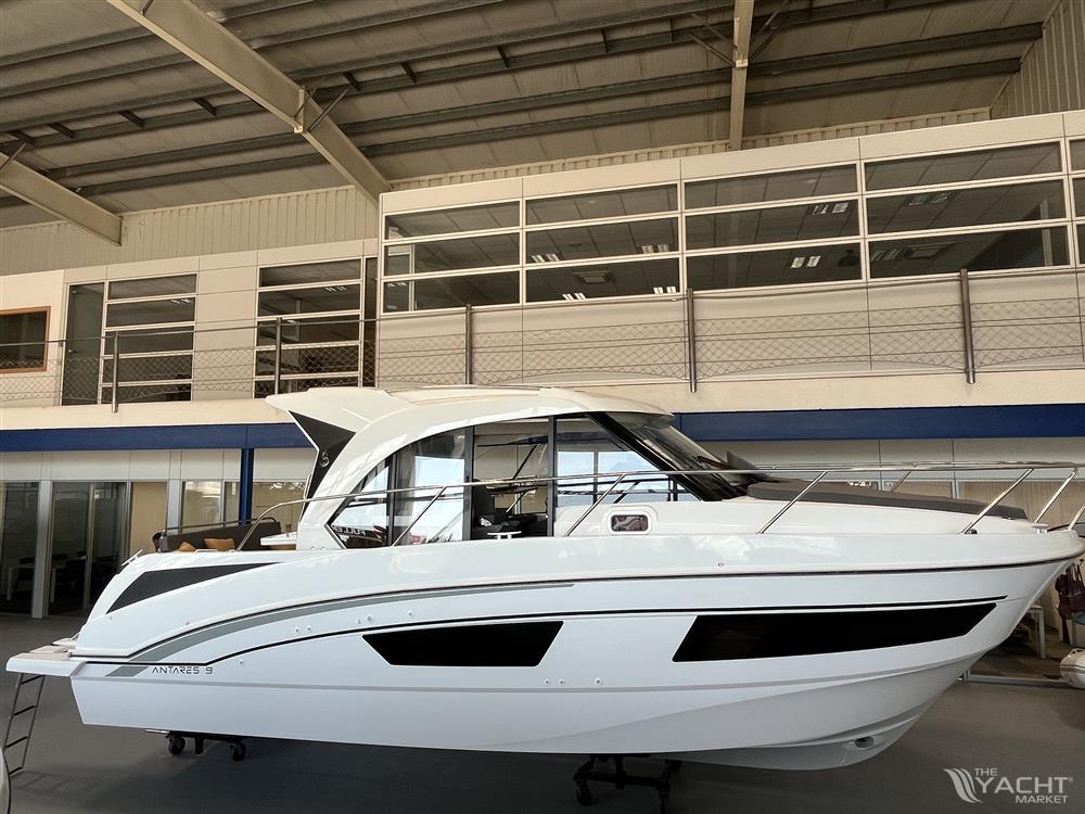 BENETEAU ANTARES 9 OB