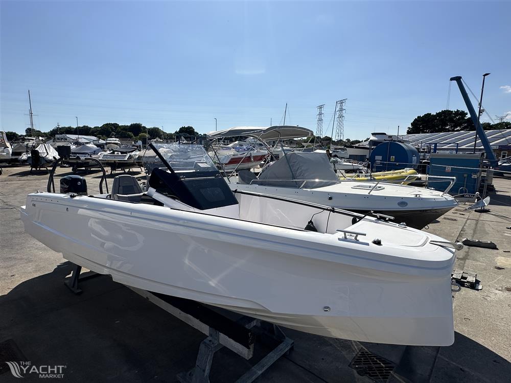 Axopar 22 Spyder - 2022 Axopar 22 Spyder 1