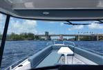 Axopar 28 Cabin