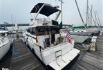 Bayliner 3888 Motoryacht - 1990 Bayliner 3888 Motoryacht - Photo #3
