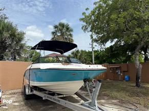 Sea Ray SPX210
