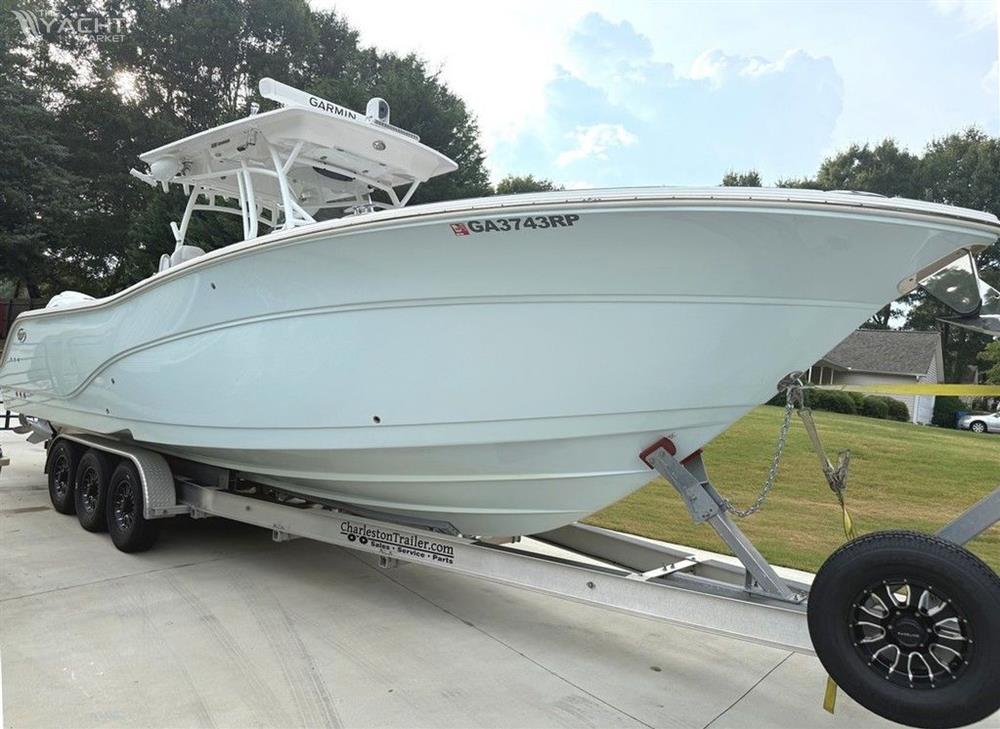Sea Fox 328 Commander