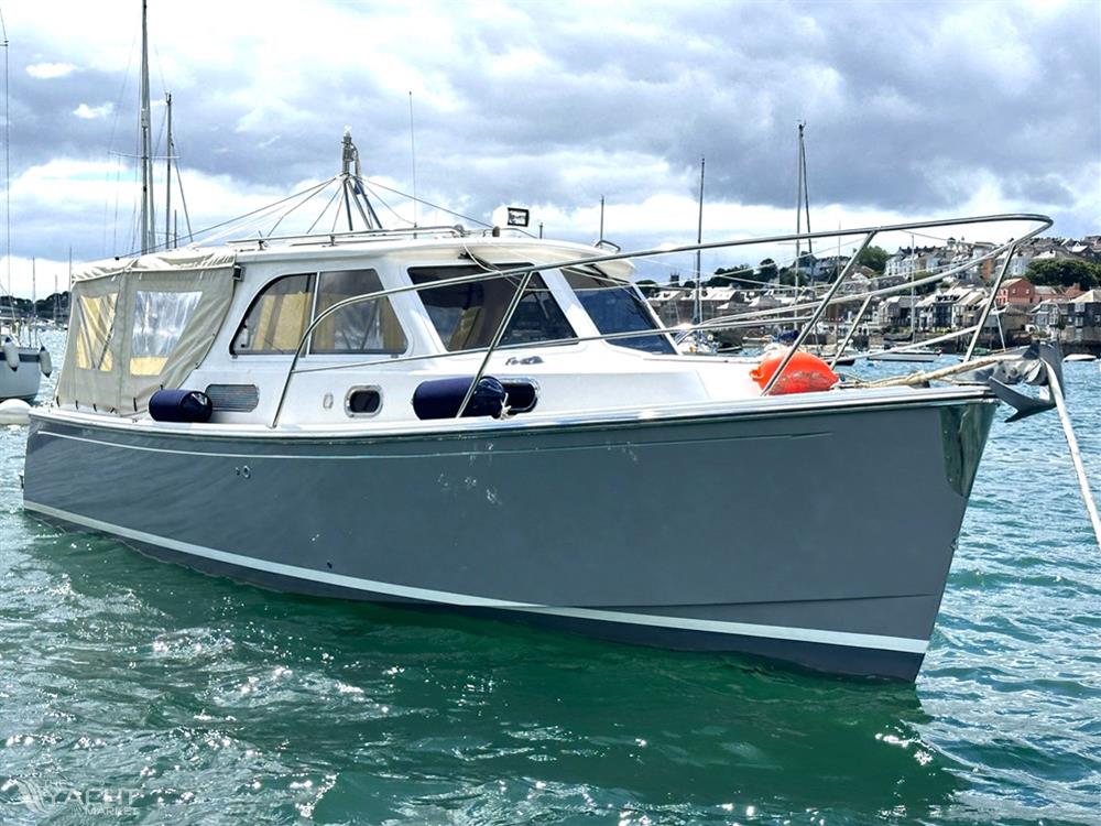 Aquila 27 - Default Image