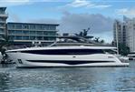 Princess Yachts Y95 - Princess Y95 2023 (ROVAL) - Exterior