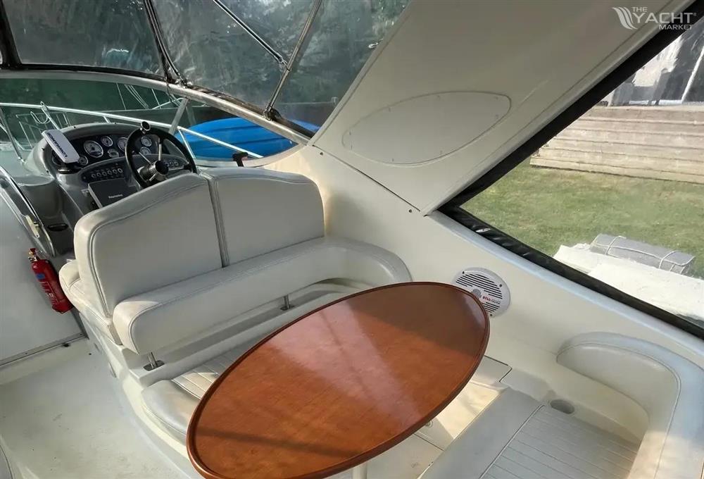 Maxum 2700 SE Gebraucht Boot für für Verkauf in Chertsey