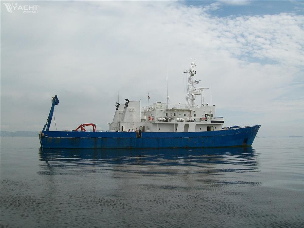 CATAMARAN TYPE MPP SUPPORT VESSEL
