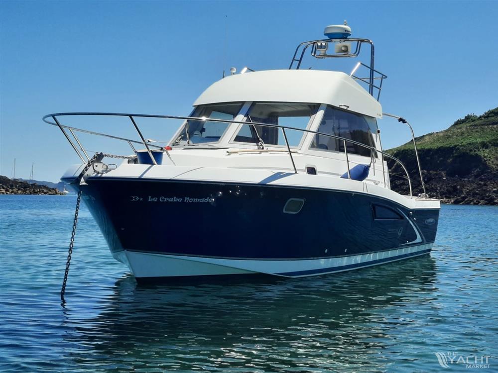 Beneteau Antares Series 9