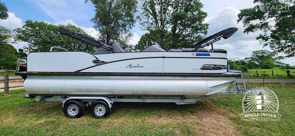 Avalon Catalina 2385 RL Saltwater Series - 2020 Avalon Catalina 2385 RL Saltwater Series - Photo #1