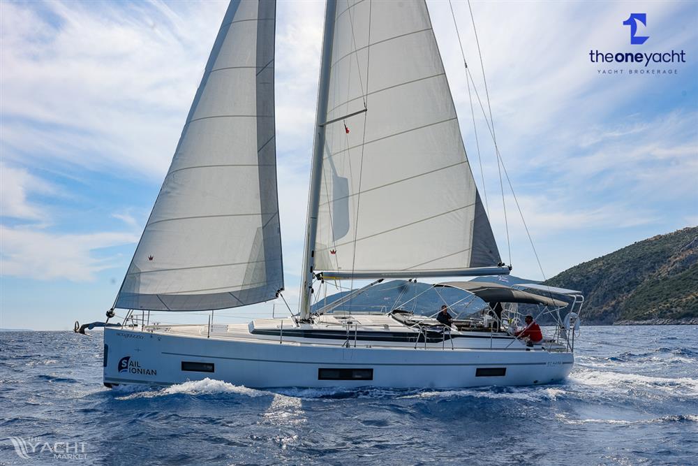 Bavaria C45 Style