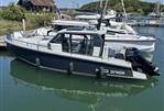 XO Boats DFNDR 9
