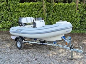 AB Inflatables 9.5 Alx