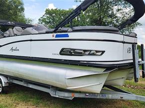Avalon Catalina 2385 RL Saltwater Series