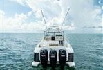 Intrepid 430 Sport Yacht
