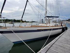 Tayana 55 Centercockpit