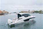 Four Winns Vista 355 Coupe