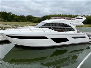 Princess F50 with Seakeeper Gyro