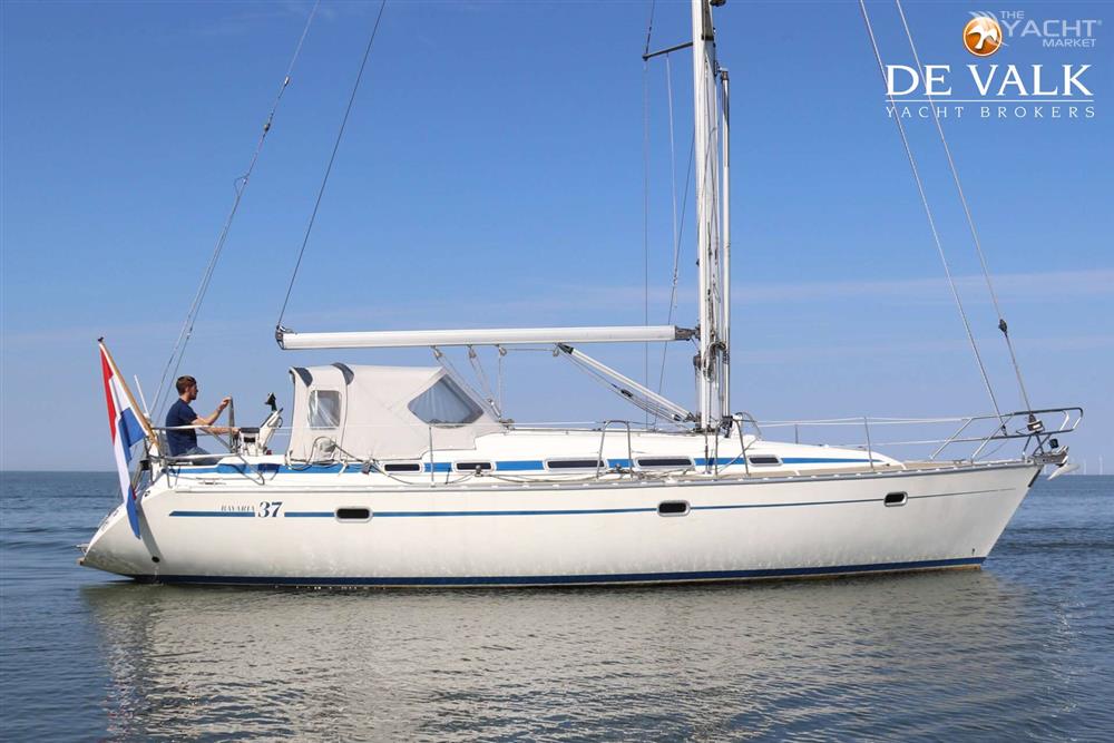 Bavaria 37 - Picture 1