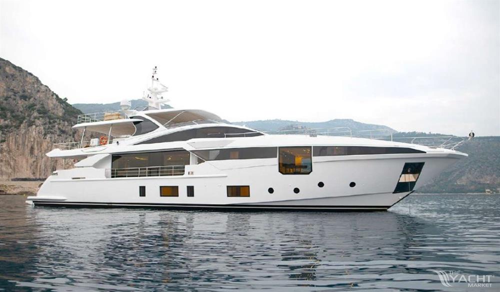 Azimut Grande 35 Metri - Azimut Grande 35 Metri (2017)