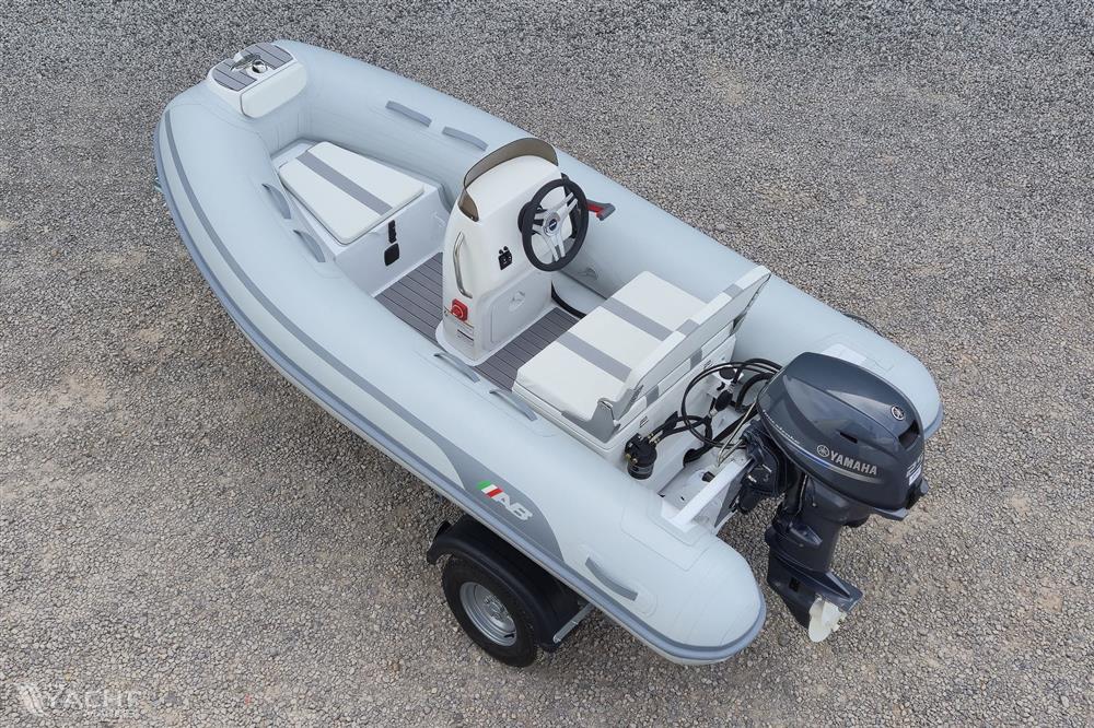 AB Inflatables 10 ALX