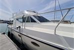 Azimut AZ 37